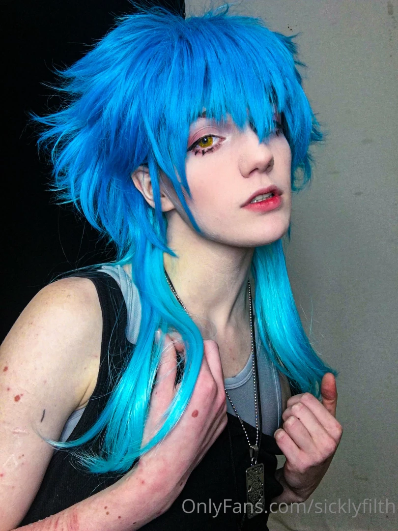 Everyone s favorite blue-haired yaoi protag lmao part 1 