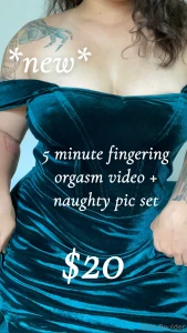 Previews of my new content set see your dms or scroll up on my page to