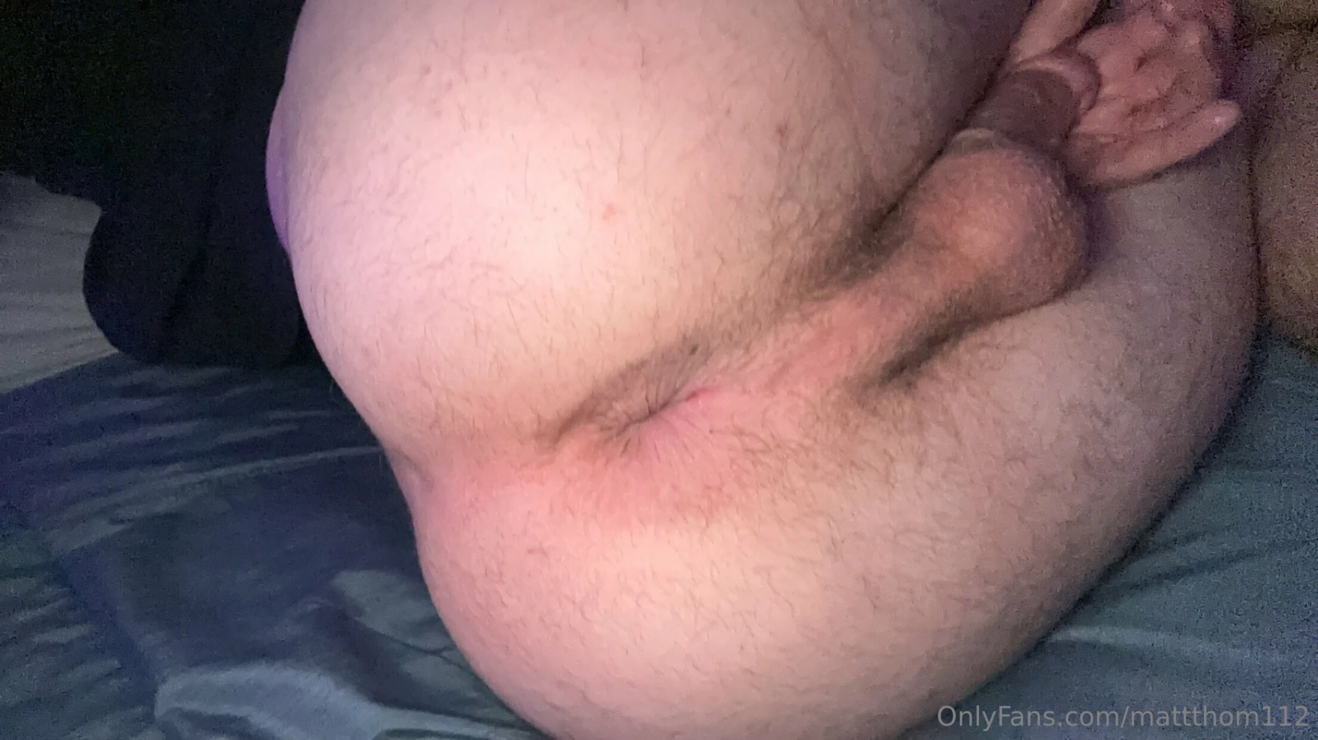 Hole pics whos gunna eat it part 1 