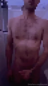 Cumming in the shower before christmas i wake up early and sometimes part 1