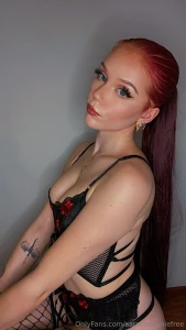 Kuvailin uusia kuvia teille ylihuomenna tulossa collab uuden seksikk n