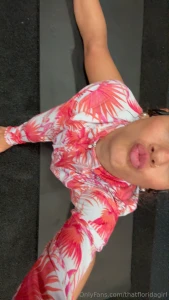 U ever seen a girl this flexible