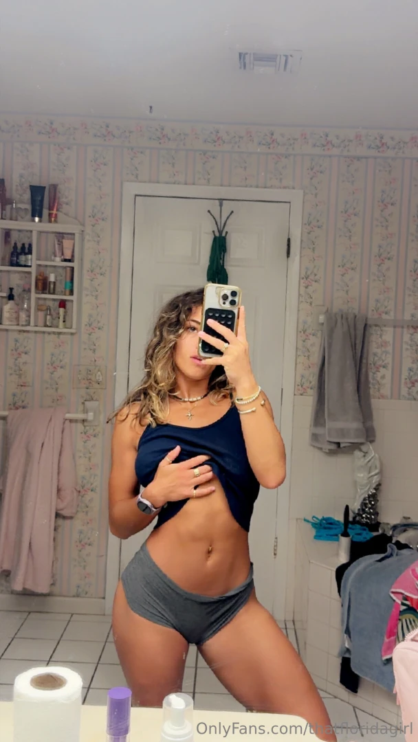 Ughhhh babe i m so annoyed right now this fan requested a custom video 