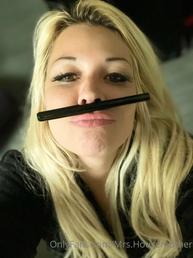 Like i do fun with my self you can do much things with a pen 