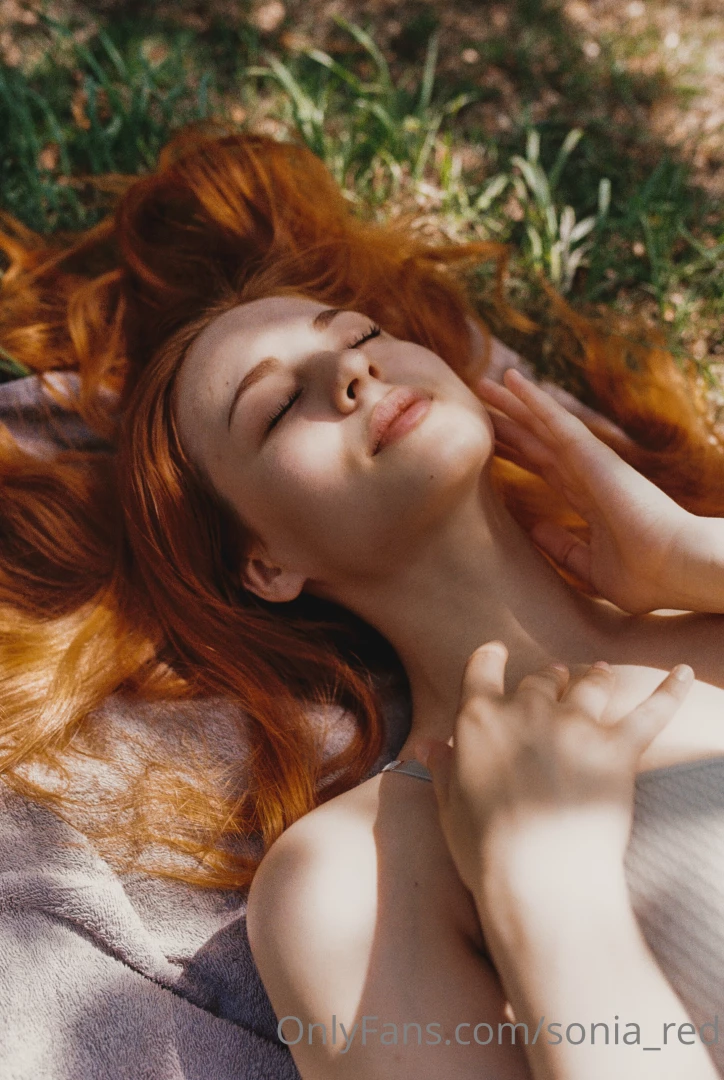 Thinks about big and fat donuts 