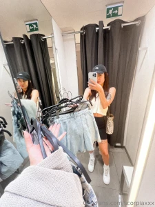 I already bought my christmas outfit at zara it would be a shame to part 1