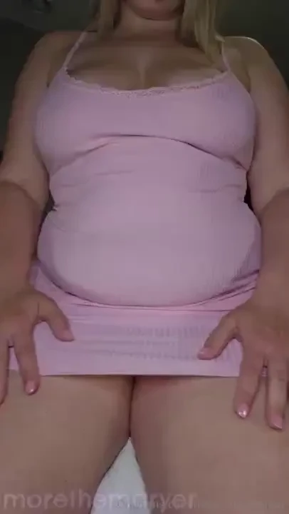 Stuffed belly play just went to one of my favourite pubs for dinner i part 1 