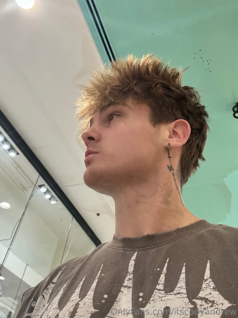 Give me a little kiss part 3 