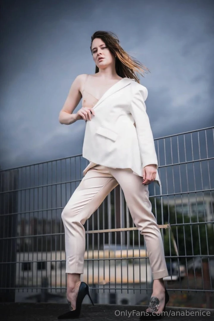 Hello handsome how are you today i think you want to see me in a new 