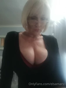 Off to the theatre darlings doing a live tomorrow evening might even part 1