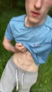 Had some horny fun yesterday was so hot had to take me shirt off and part 26