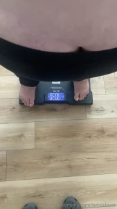 mozzarellasticklover - A new weigh-in not a whole lot of extra weight but the scale is making 