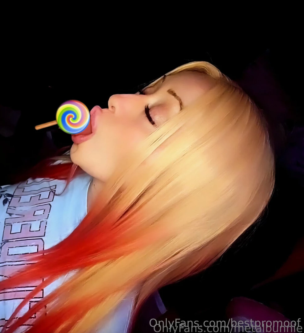 Ad metalbunnie call me your good girl and i ll slowly sink to my knees 