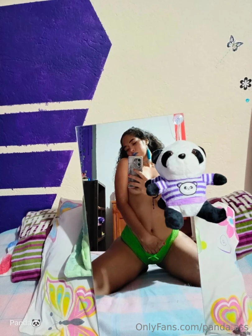 Daddy s little girl is thirsty for cum 