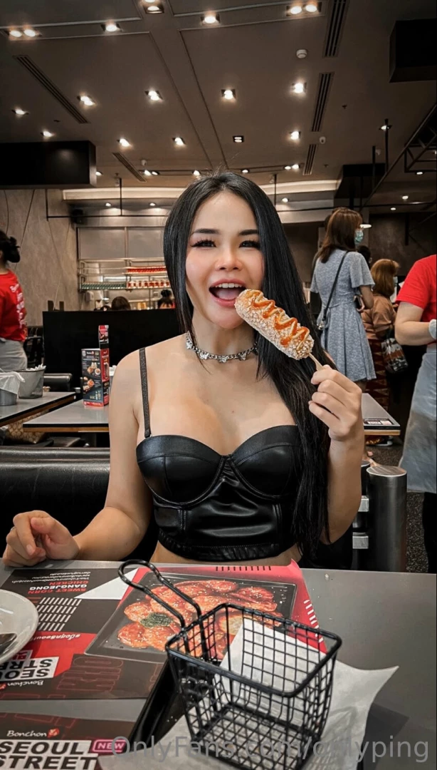 Bet your sausage tastes better than this 