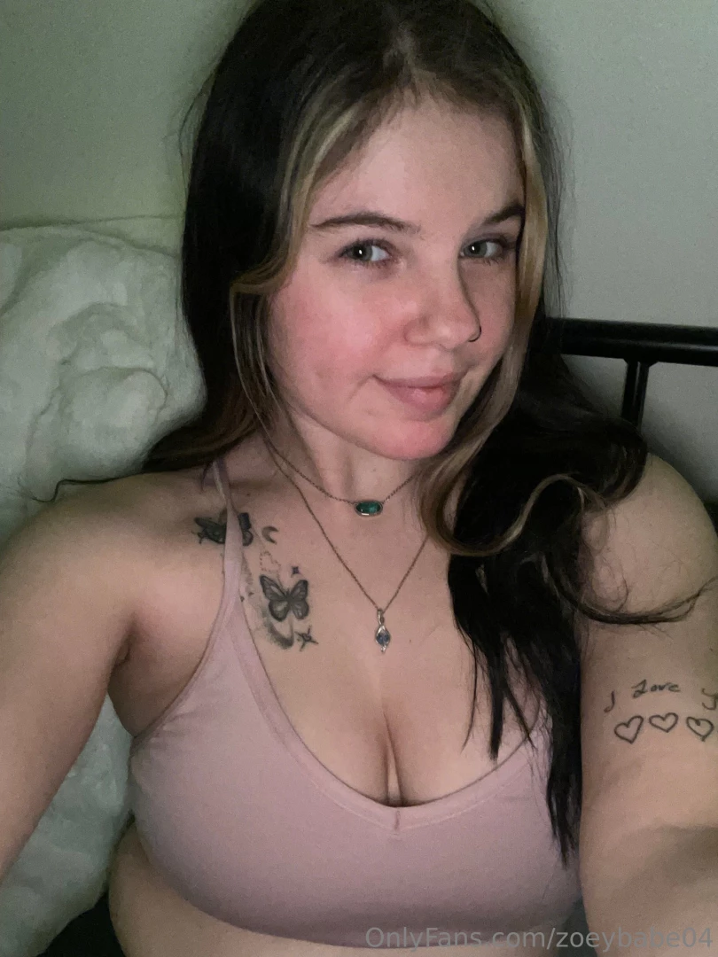 Anyone want to netflix and chill with me on the couch 