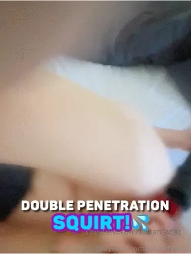 Double penetration squirt i was going crazy getting fucked by this 