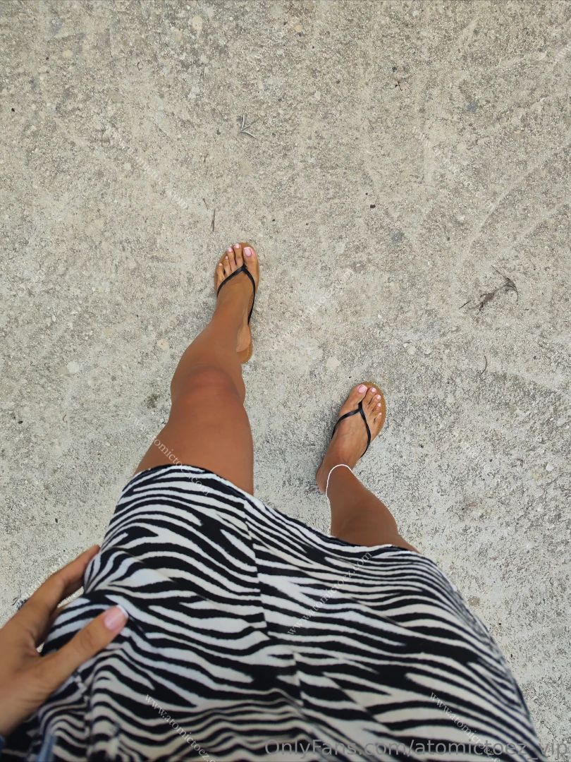 French pedicure and elegant slides part 3 