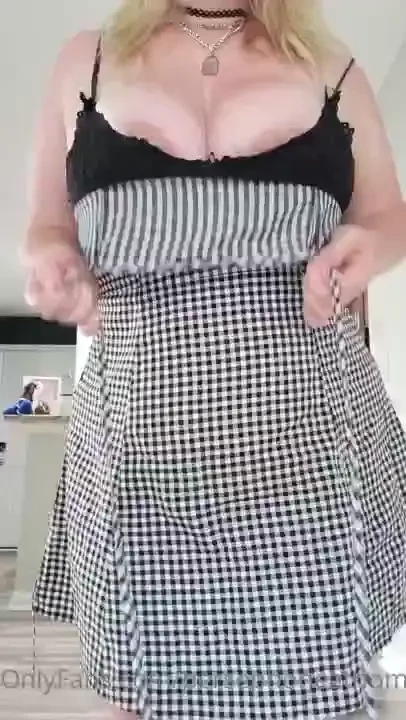 Clowning around with my outfit of the day and what s under it part 2 