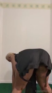 Dress twerk no panties