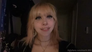 Ya girl finally dyed her hair pinnkkk though i messed it up the first part 1