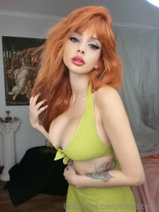 Callendo como p talos de rosa 1 o 2