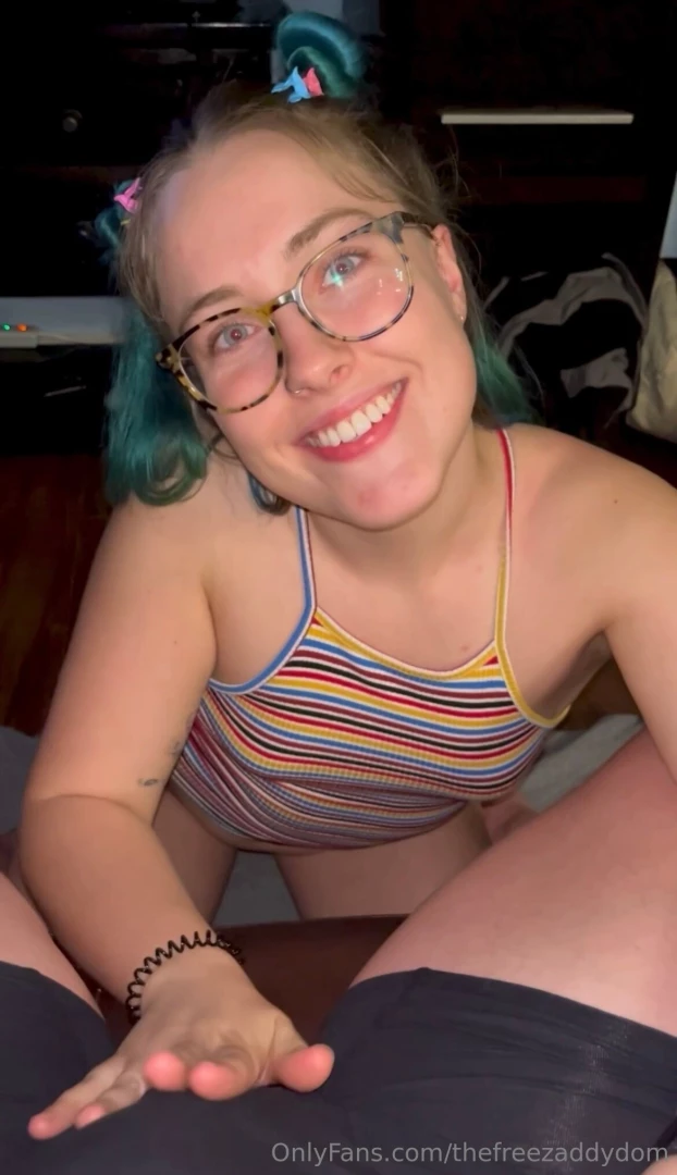 Everyday perversions tv dinner enjoy this cute petite tv dinner clover part 1 