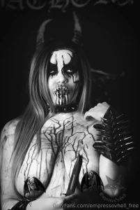 Are any of you fans of black metal here tell me some albums you ve part 1