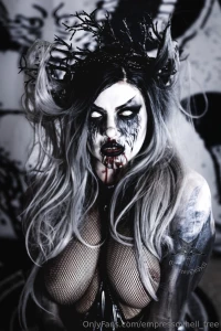 Happy new year from your black metal empress