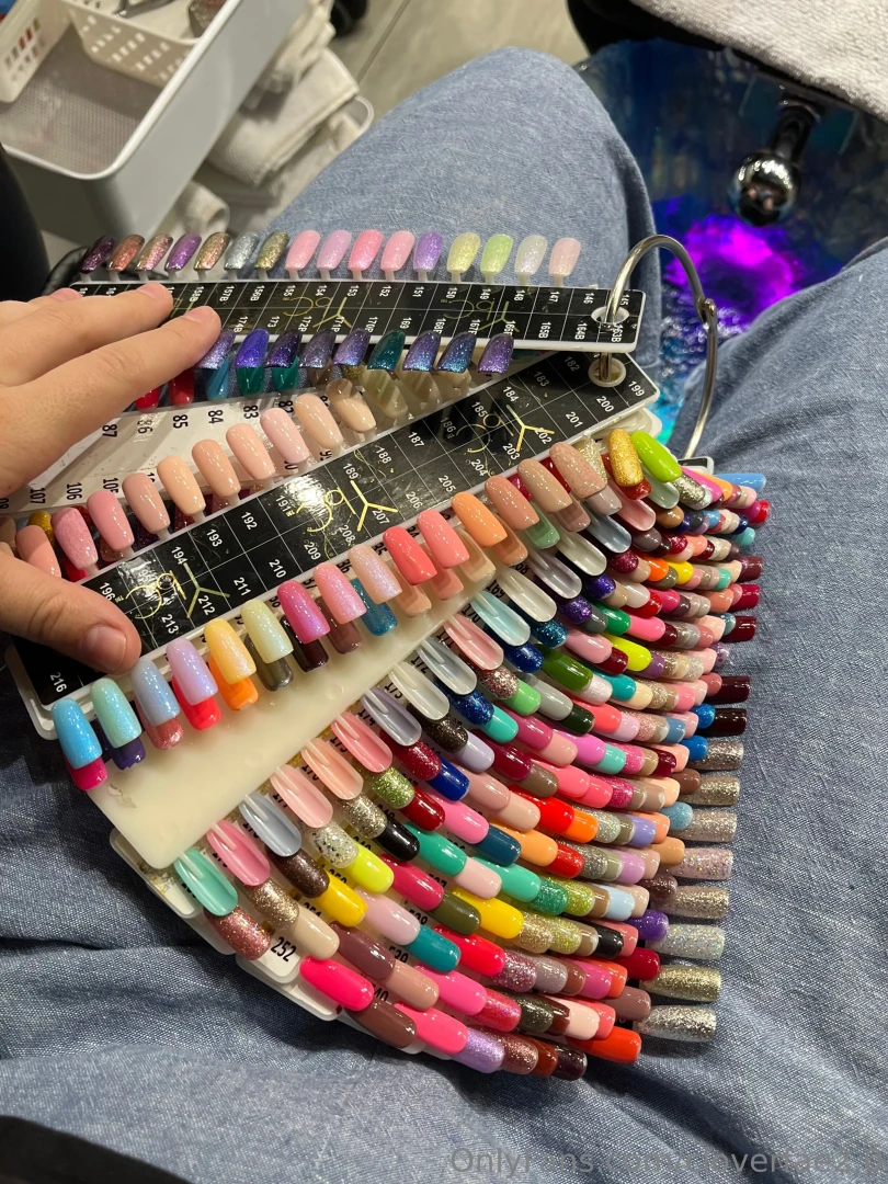 Got my toenails done what pink do you think i did poll 