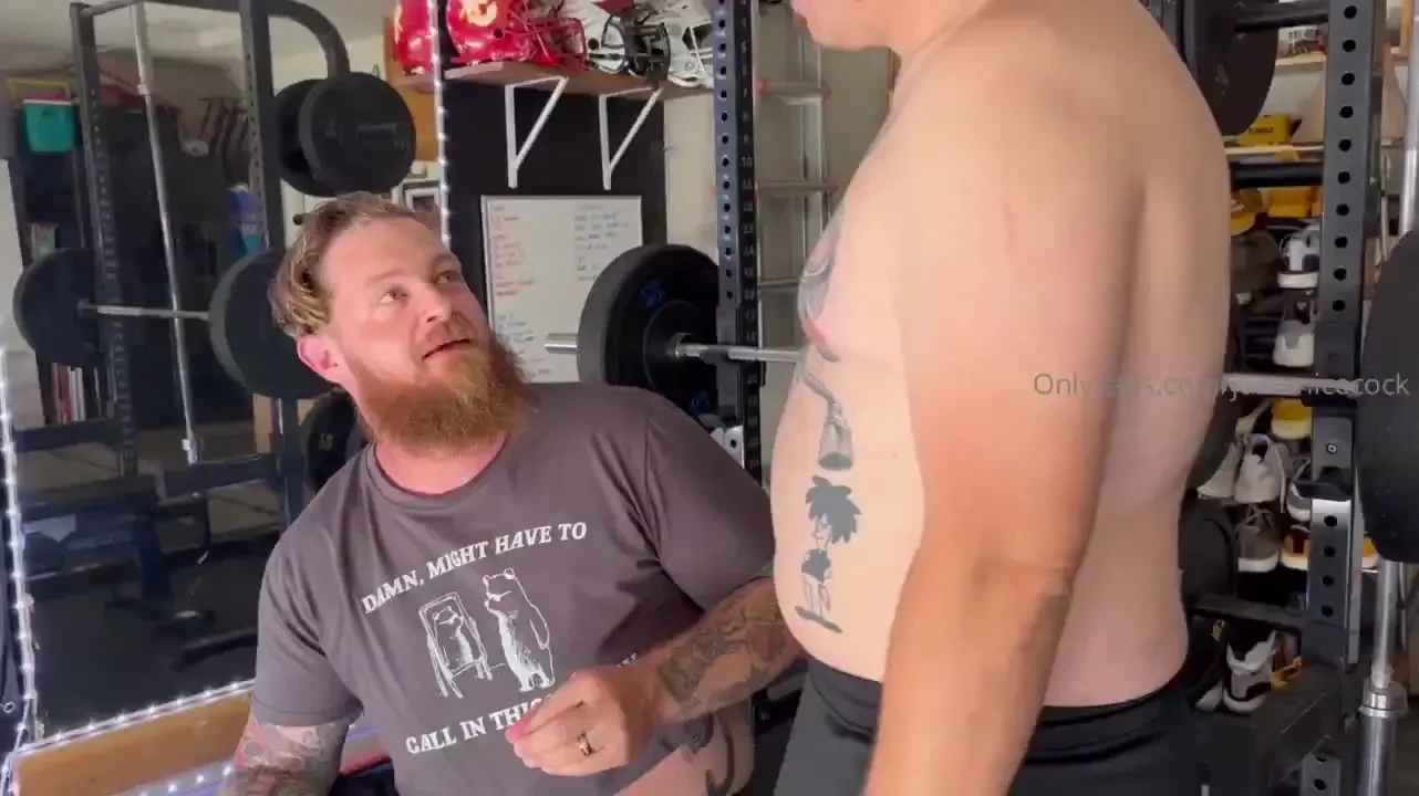 Geraldbottomsxx asked for a spot i don t think he was ready for me to 