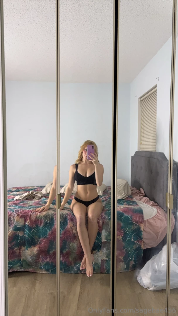 Come over so we can watch in the mirror part 1 