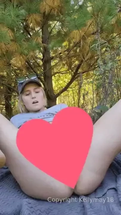 New solo video in the woods i wanted to soak up this warm weather 