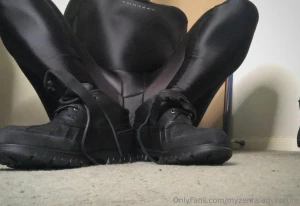 Where are the boot lovers part 3