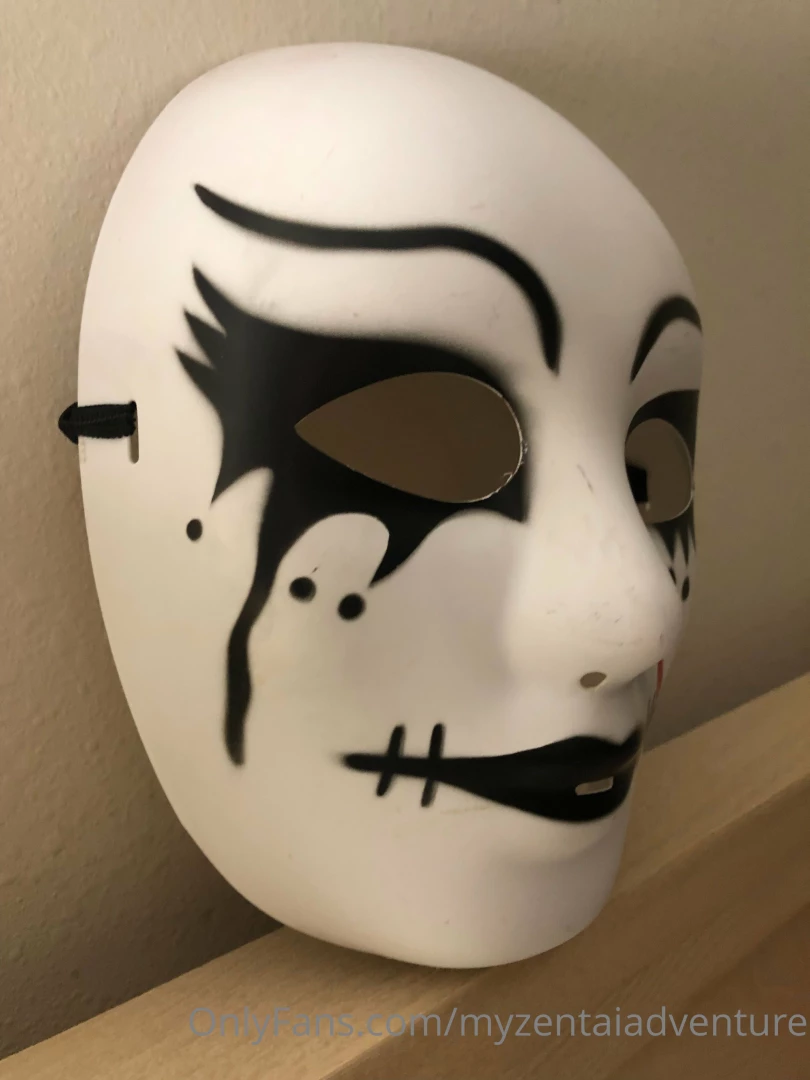 I wish i had more masks like this one does it scare you does it turn part 13 