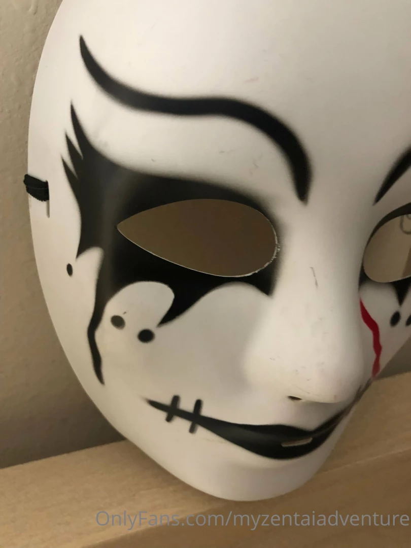 I wish i had more masks like this one does it scare you does it turn part 10 