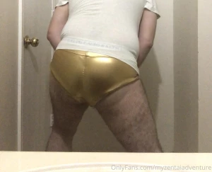Feeling gold saturday you like my gold shorts part 3