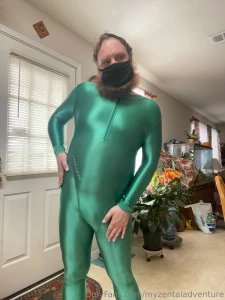 Feelin green on a rainy humid saturday afternoon part 4