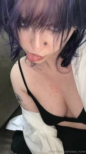 Out of shower what s up text in comments