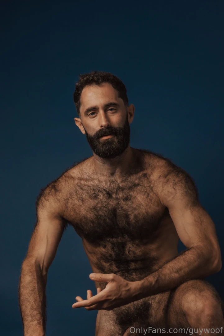 I just let it all grow let all hang loose let it be as hairy as it is 