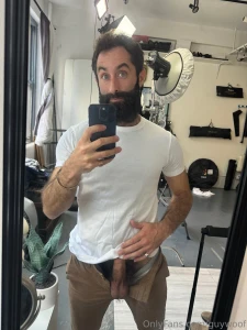 Cooking up something for ya and it s got me hard lol