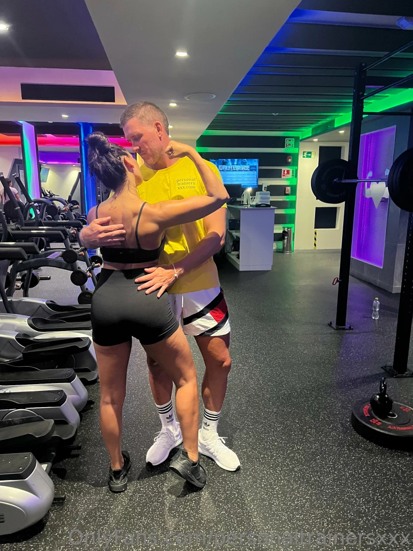 Having fun in the gym marcrosexxx saskiasquatt part 2 