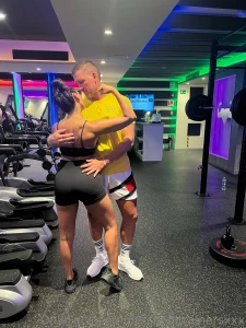 Having fun in the gym marcrosexxx saskiasquatt part 2