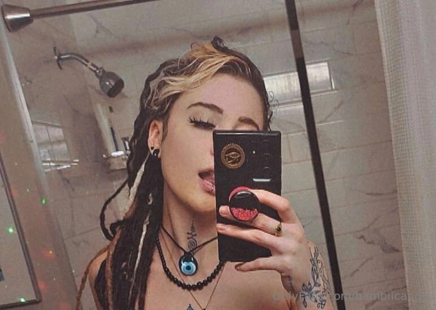 I gotta be honest i love it so much when you watch me i m so wet right 