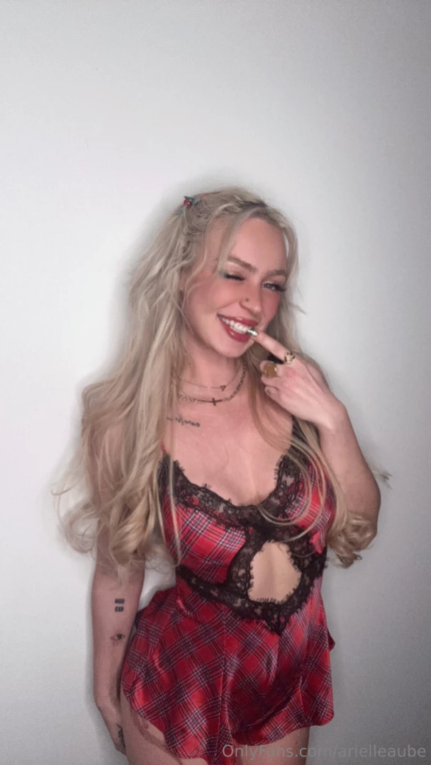 A wink and a secret who s up for it 