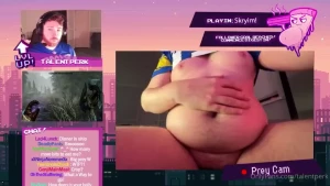 Vore live streaming a large lunch