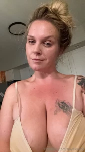 Tell me what you wanna do to me in vip times almost up don t miss 40