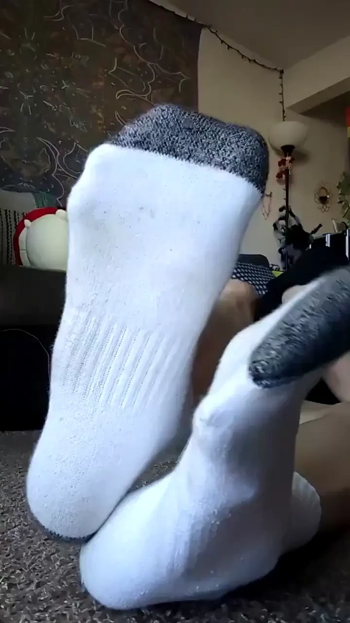 Stream started at 11 19 2024 04 06 pm chill session tips are 