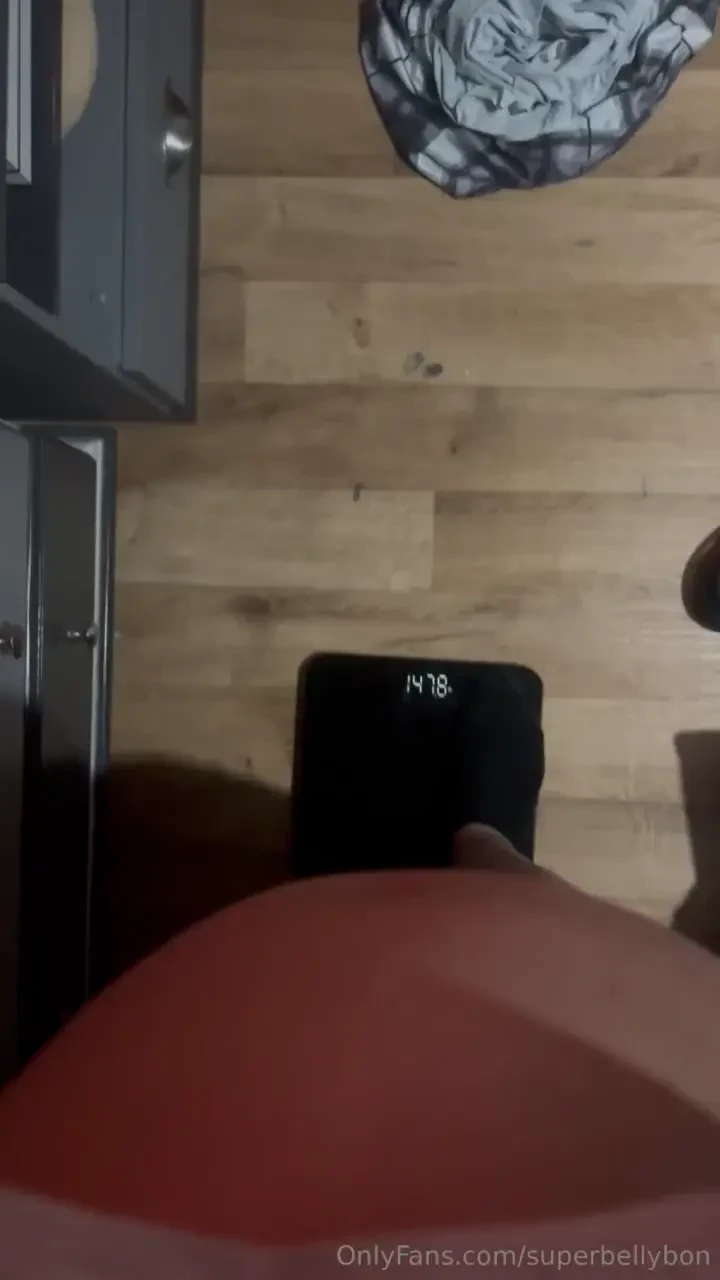 Week 2 second week of myself and morefatpls seeing who can gain the part 1 