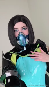 Make sure to hold your breath check out my vip page for more content